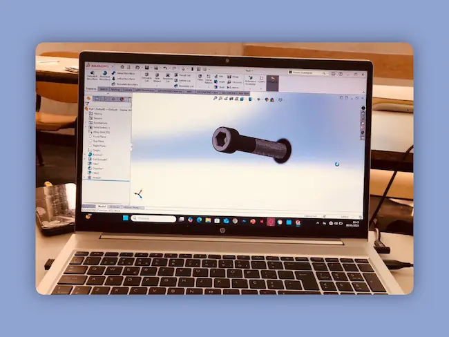 SolidWorks - Modelagem 3D de Órgãos de Máquinas