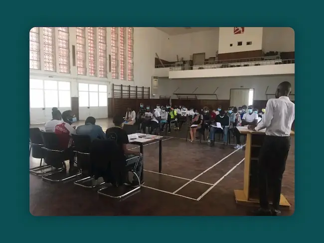 Moderador em Actividades de Auscultação