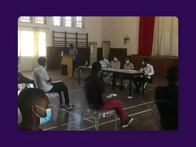 Interlocutor em negociações sindicais (Associação e Delegados)